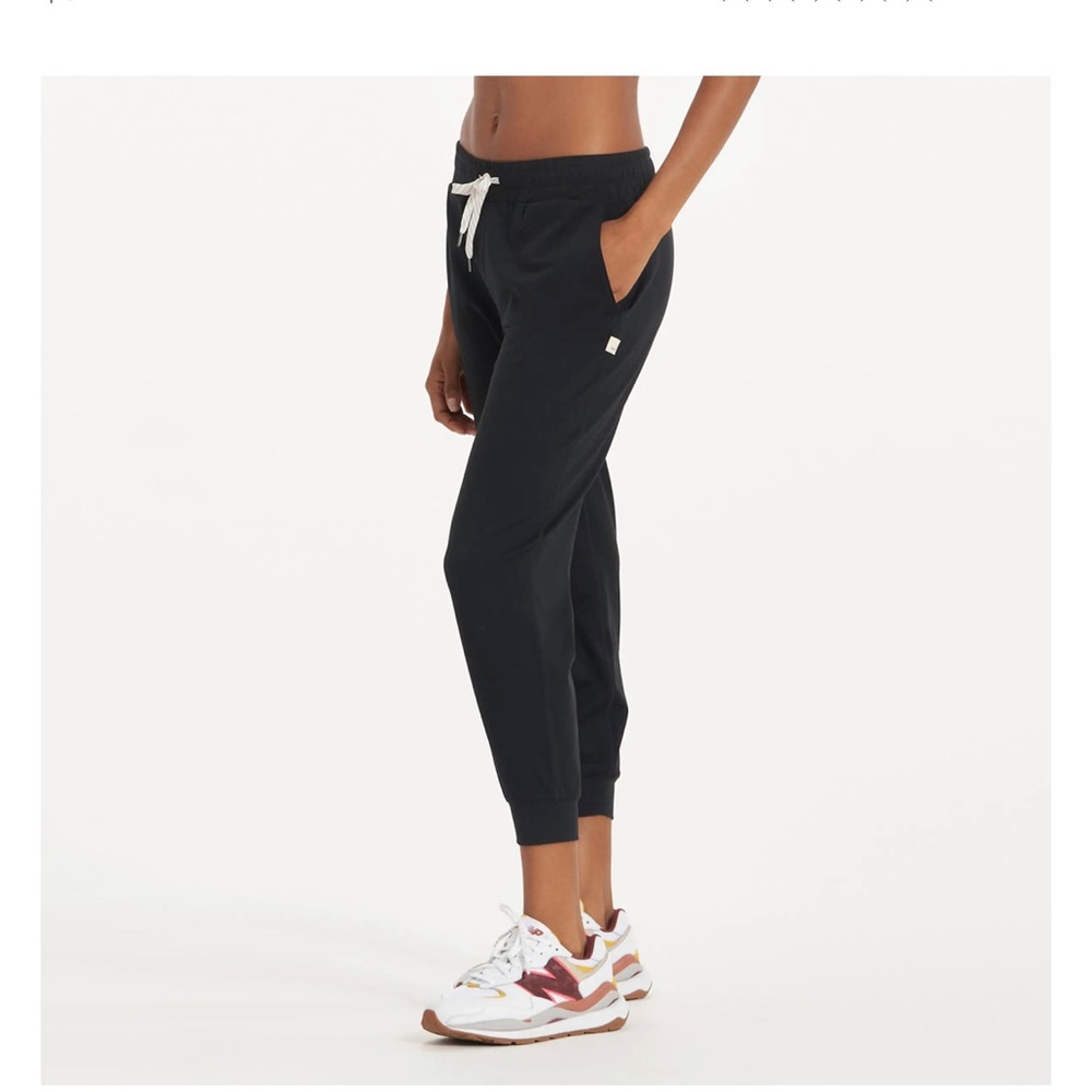 Vouri Performance Jogger - lightly worn